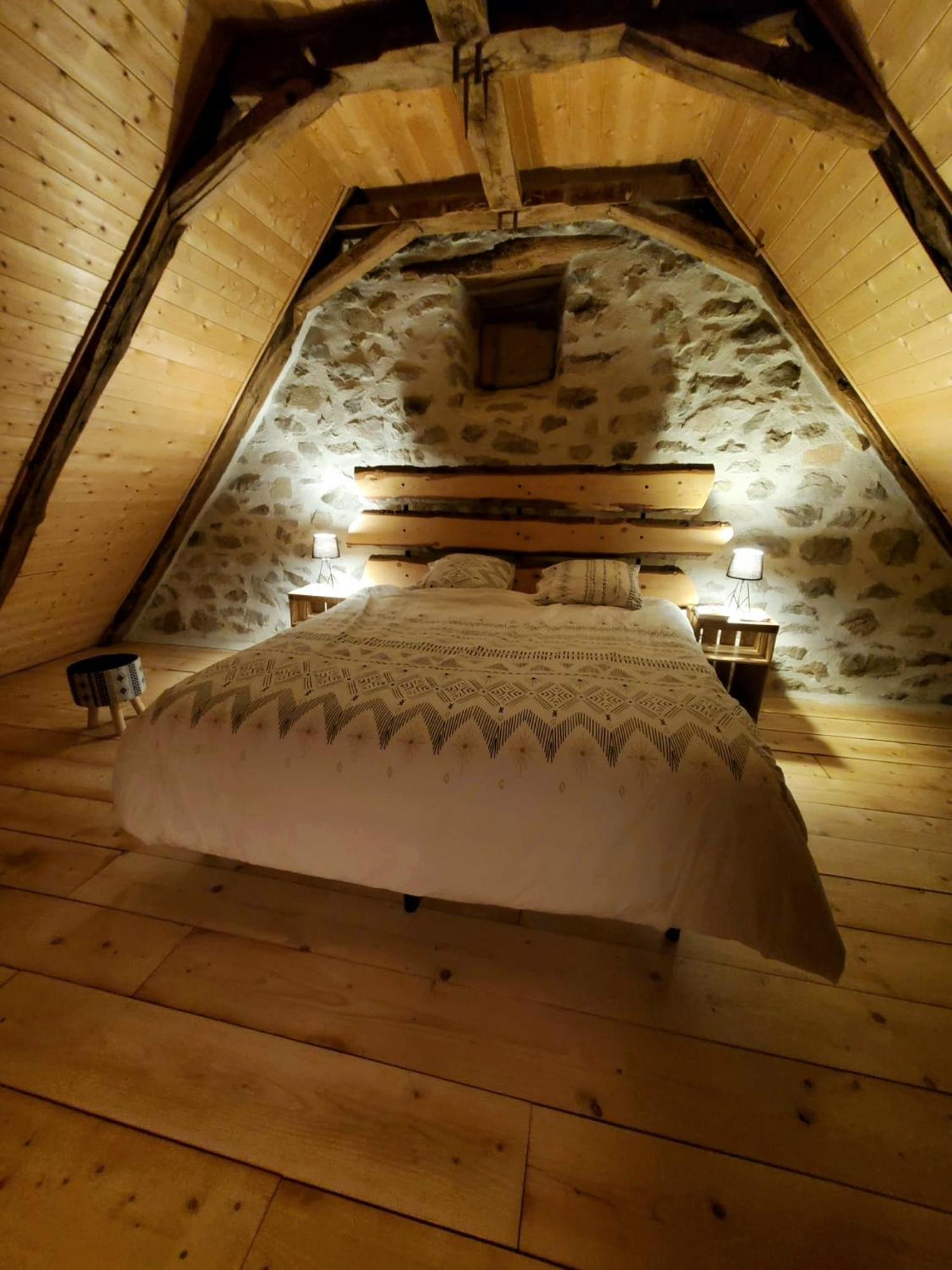 Le Petit Mars Villa Le Vaulmier ภายนอก รูปภาพ